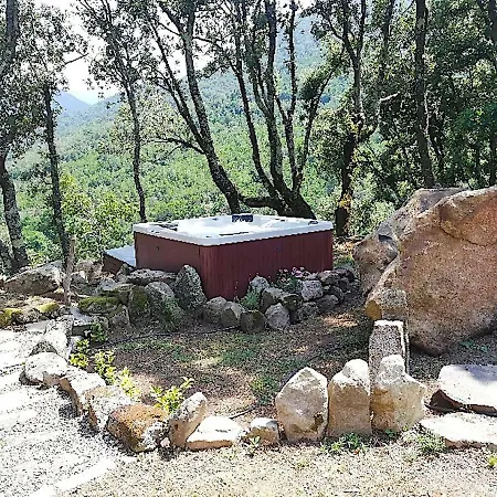 Holiday home Bergerie-jacuzzi Prive-riviere